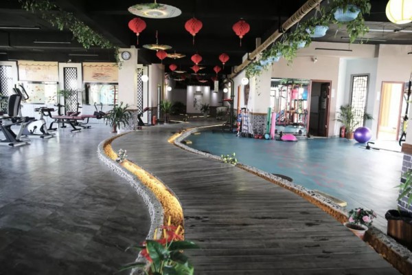 重庆新西亚酒店桑拿，养生天堂一泡成！